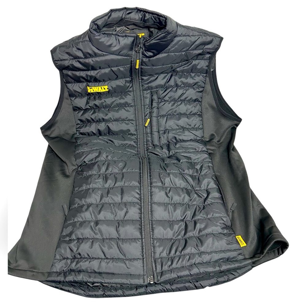 Men’s padded gilet body warmer force lightweight vest- Dewalt size XL- brand new